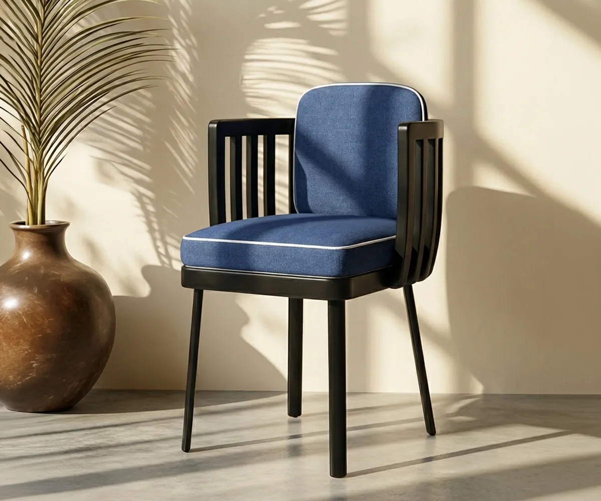Regina Chair